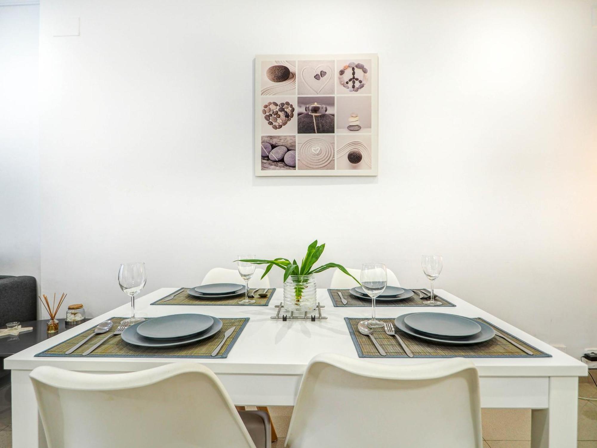 White Center Apartment By Hello Homes Sitges Exterior photo